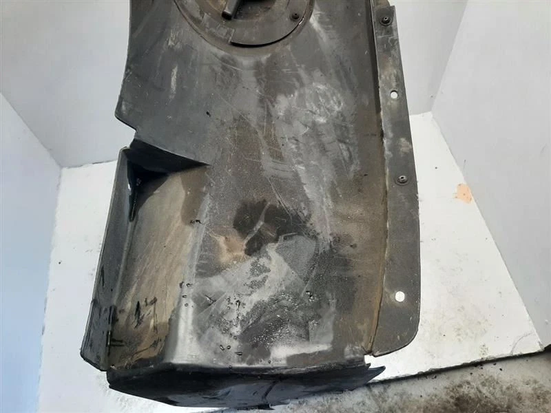 Right Front Inner Fender Liner 2.4L Fits 2010-2013 CHEVROLET EQUINOX - Image 3 of 4