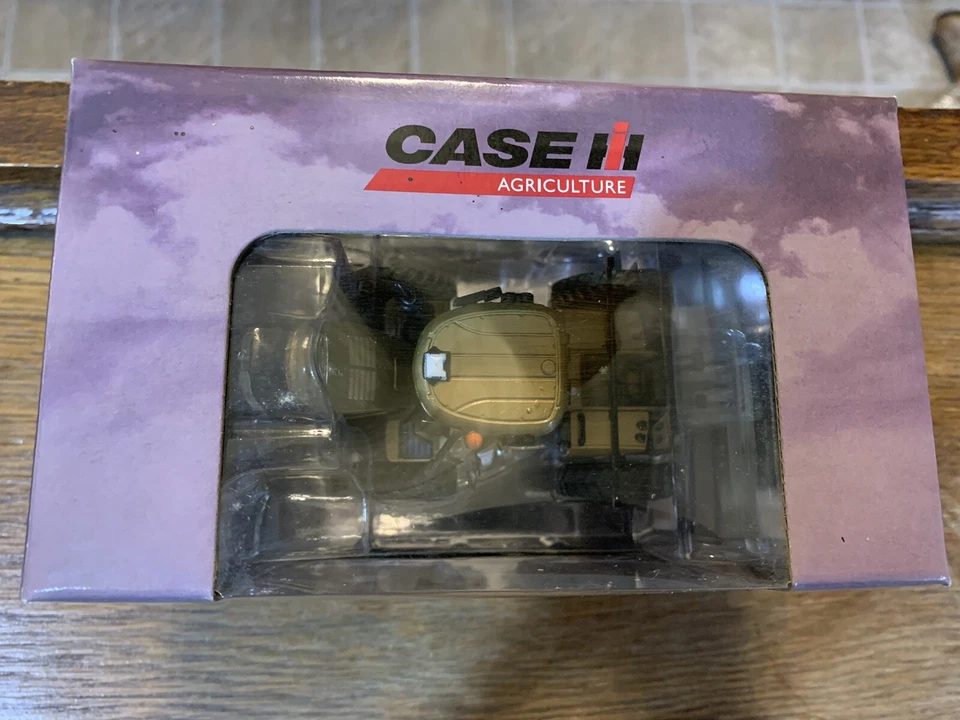 1/64 Case IH Steiger 450 4WD Tractor, Authentics #3 GOLD CHASER!!! - Image 3 of 4