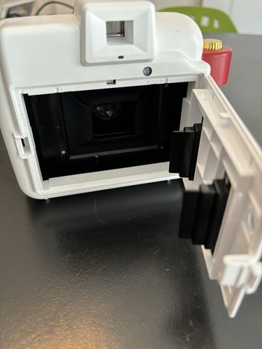 Fao Schwartz Instant Camera - Picture 5 of 5