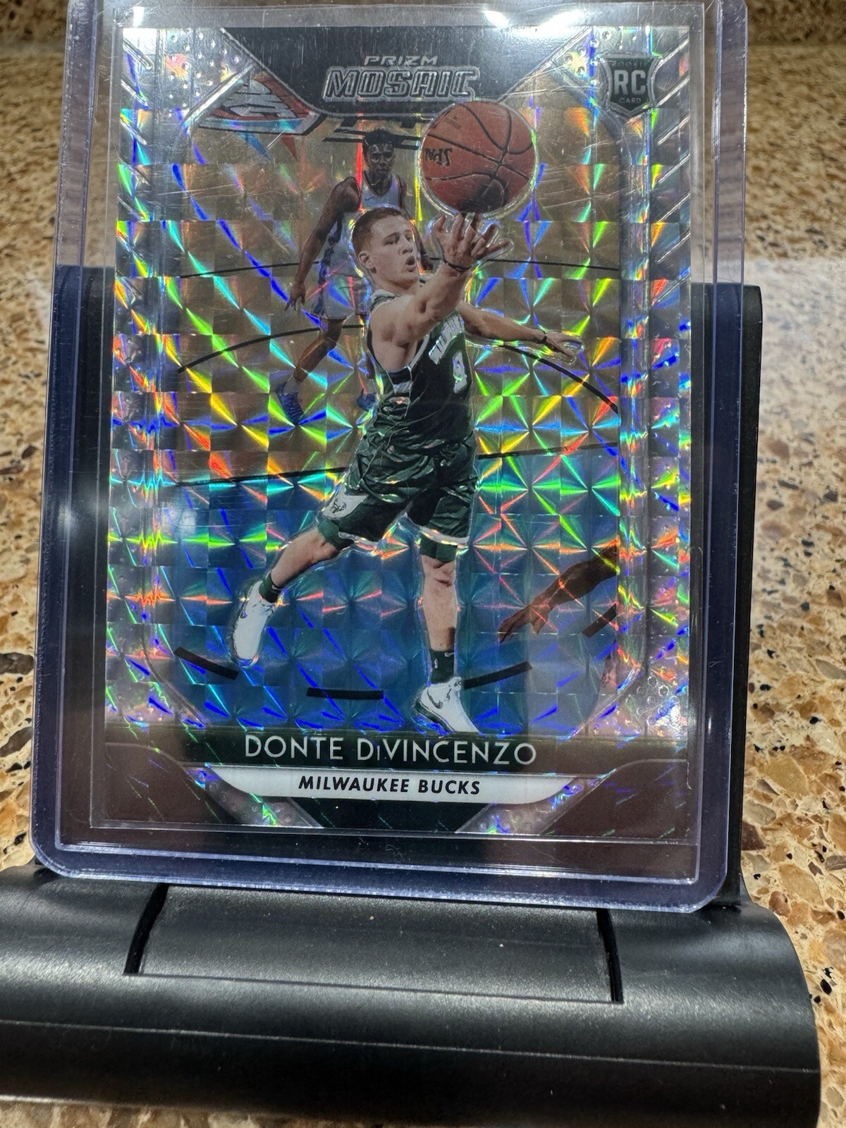 2018-19 Panini Mosaic -  Donte DiVincenzo (RC) - Mosaic Prizm Rookie Card