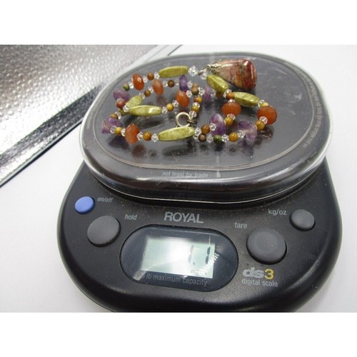 Collar Multi Piedra y Cuentas de Vidrio con Colgante de Ágata de Encaje Loco, 18" - Imagen 9 de 9