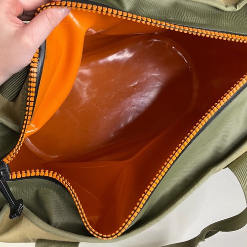 YETI Hopper 30 Soft Cooler Bag Tan Green - Picture 9 of 9
