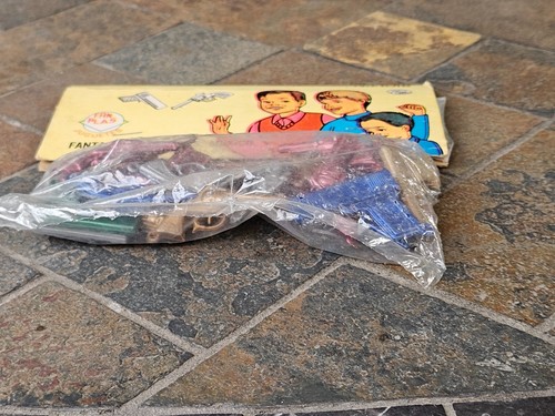 1970's RARE 24 MINIATURE PLASTIC GUNS IN OP MEXICO FOR 12" GI JOE MARX TOYS - Picture 8 of 10