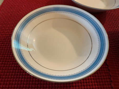 Lote de 3 Cuencos Noritake 7.5" con Borde Platino Descontinuado Patrón Pembroke 2892 - Imagen 2 de 4