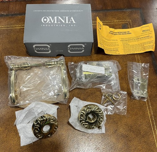 NIB Omnia Door Privacy Lever Set 233/00 PR1 US3 Polished Brass Gold 2-3/8" BS