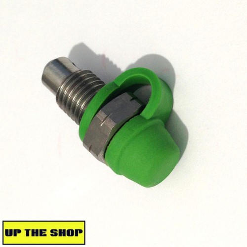 2 x Green Brake Bleed Nipple Rubber Cap Cover M6 to M10 nipples - Picture 2 of 2