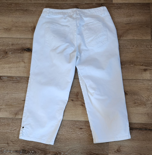 Christopher & Banks White Capri Pants Women's Size 4 - Picture 2 of 11