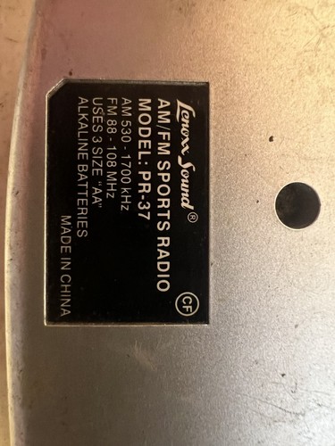Lenoxx Sound AM/FM Sports Radio Factory PR-37 - Picture 5 of 7