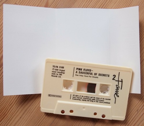 PINK FLOYD - A SAUCERFUL OF SECRETS (FAME TCFA3163) MID 80s UK REISSUE CASSETTE - Picture 3 of 3
