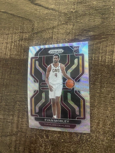 2021-22 Panini Prizm Evan Mobley Silver Wave Prizm Rookie RC #325