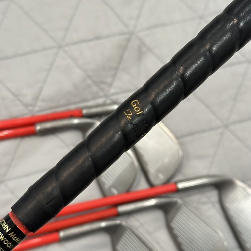 Bud King of Beers Gold Iron Set 34679P Golf PrideTour Wrap Grips Right Hand - Picture 19 of 21
