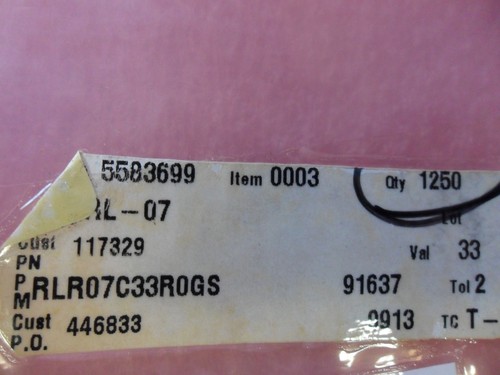 33Ohm 1/4W 2% METAL FILM AXIAL RESISTOR RLR07C33R0GS VISHAY DALE (10 PER LOT) - Picture 3 of 3