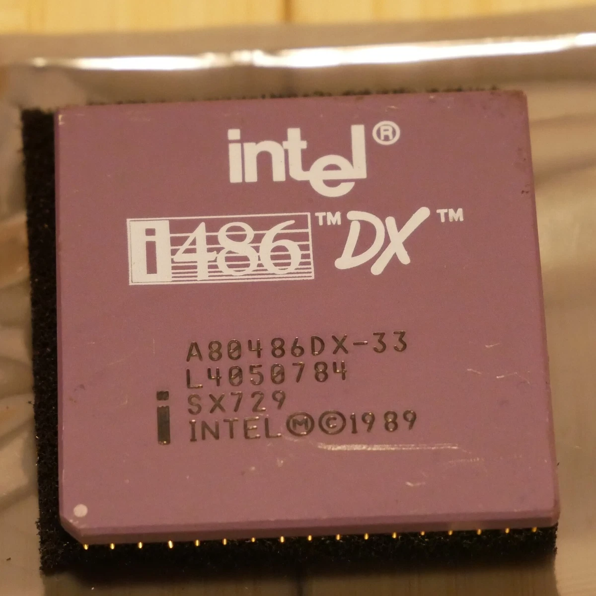 Vintage Intel 486 DX2 66 2x33 Mhz socket 2 socket 3 CPU