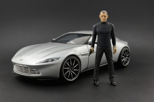 Daniel Craig James Bond Figura para 1:18 Aston Martin DBS Auto World NO CAR - Imagen 6 de 9