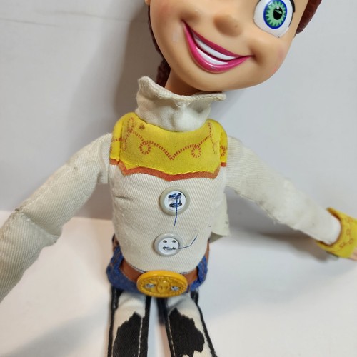Jessie Toy Story Pull String Toy Doll Plush 2005 13" 33cm Hasbro Disney Pixar - Picture 5 of 10