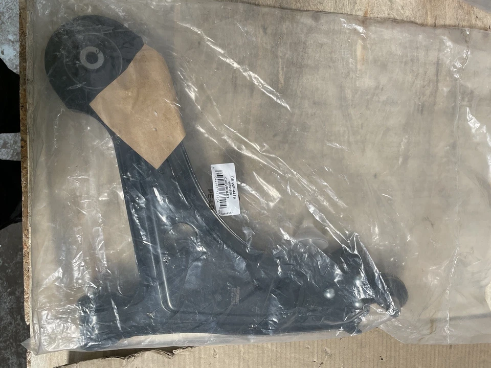 MOOG FRONT LEFT CONTROL ARM FOR CHEVROLET DAEWOO LACETTI NUBIRA 96391850 - Image 2 of 3