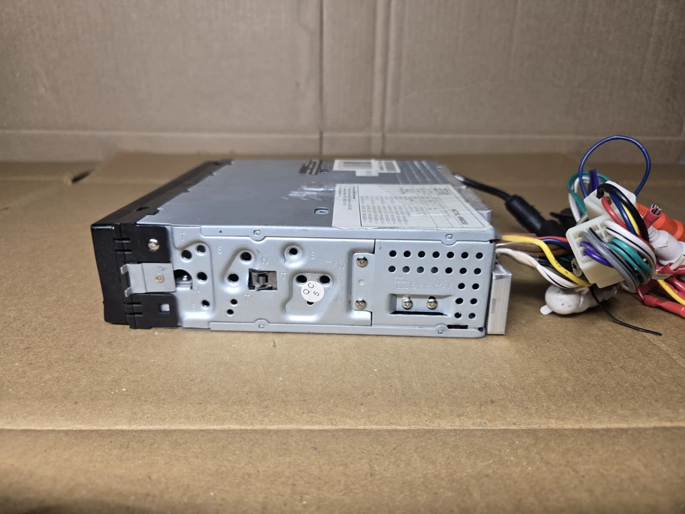 Reproductor de CD Xtreme Sound WMS353 DIN único receptor en tablero probado-funciona con cables Foto 4 de 4