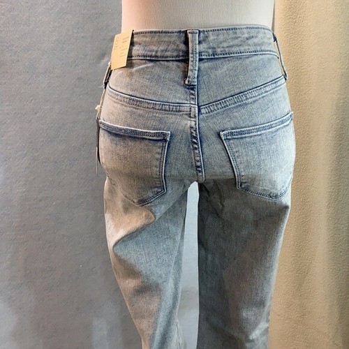 High-Rise Skinny Jeans - Universal Thread, Size 0 - Picture 7 of 10