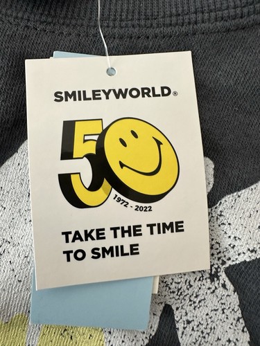 Halloween Spooky Sweatshirt Women’s M Gray Smiley World  Cropped Oversized NWT - Bild 4 von 5