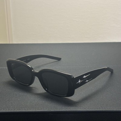 小物 Gentle Monster BOLD Antena01 GENTLE MONSTER BOLD Antena 01 Rectangle Black Frame Lens