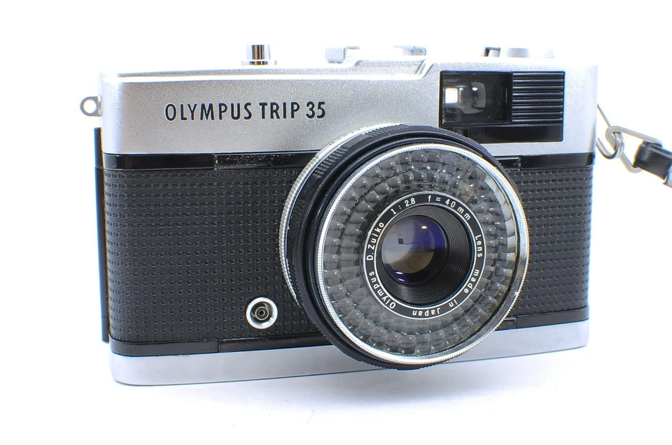 [Near MINT] OLYMPUS Trip 35 40mm F2.8 Point & Shoot 35mm Film Camera from Japan - image 2 of 4