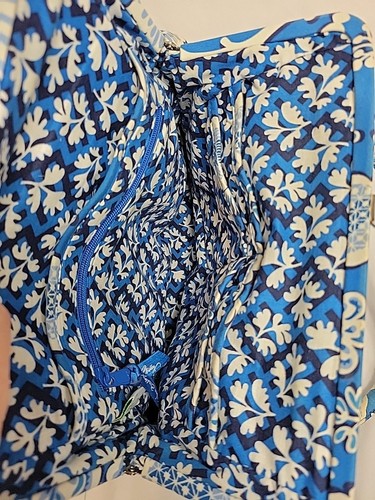 Vera Bradley Alice Blue Lagoon Kiss lock Shoulder Bag Purse White Floral Retire - Picture 9 of 18
