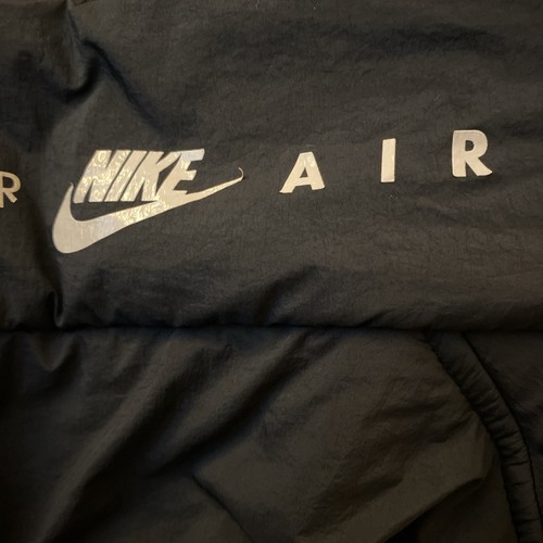 Nike Women’s Jacket Puffer Coat Sportswear Air Cropped Black Large - Picture 6 of 14