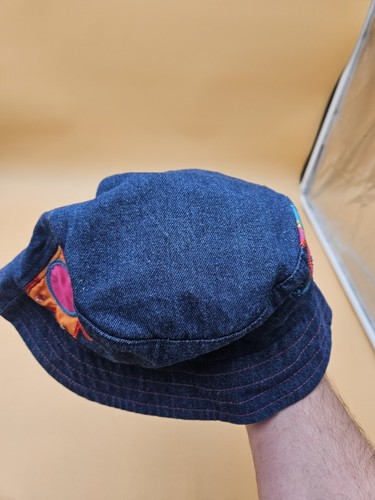 Vintage Disney Lizzie McGuire Embroidered Denim Bucket Hat Youth Size 7-14 Y2K - Picture 6 of 12