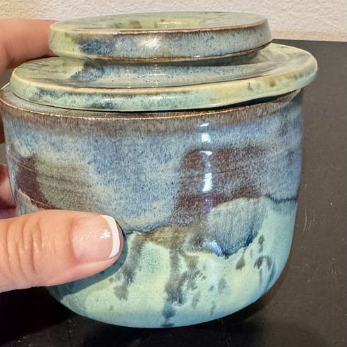 Studio Art Pottery French Style Butter Bell Keeper Stoneware Glaze Artist Signed - Picture 10 of 11