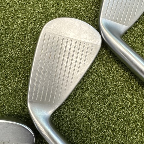Hierros profesionales de metal caliente Mizuno JPX 923 4-P rígidos para diestros - Imagen 8 de 20