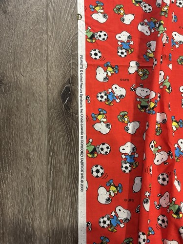 Concord Fabrics 2000 Red Soccer Snoopy Peanuts Charlie Brown 3 Yard X 44” Uncut - Picture 3 of 5