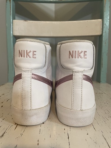 Nike Blazer Mid 77 White Pink Glaze Sz 6 YOUTH Shoes DA4086-105 Sneaker Girls - Picture 4 of 8