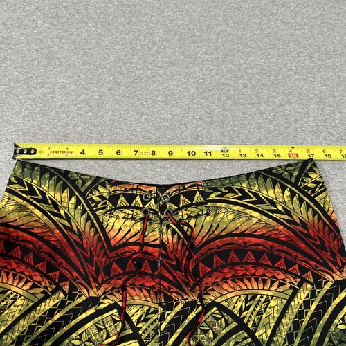 Wailoa Surf Shorts Mens Size 34 (4 Way Stretch) Board Short Rainbow Tribal Swim - Picture 3 of 8