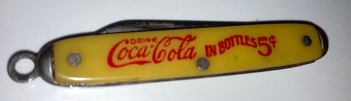 Vintage Advertising Coca Cola In Bottles 5c Pocket Knife