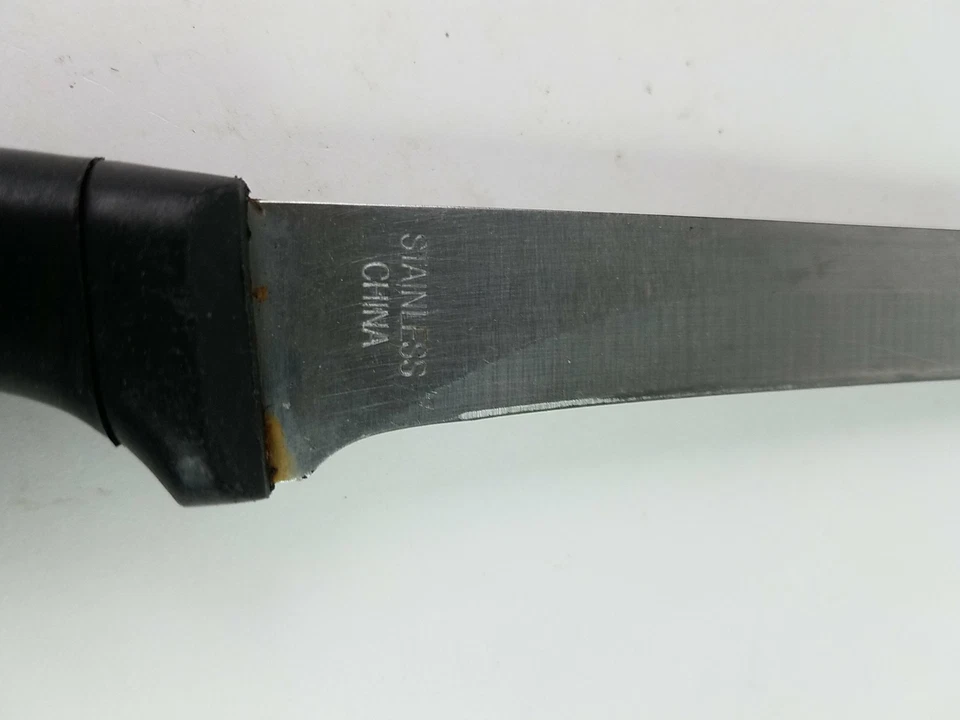 Cuchillo deshuesador Royal Norfolk Cutlery de acero inoxidable mango negro Foto 3 de 4