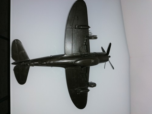 MONOGRAM 1/48 P-47D THUNDERBOLT vintage no box - Foto 12 di 13