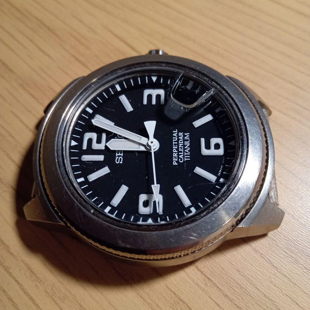 Discontinued Seiko Titanium Perpetual 20Bar