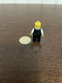 LEGO Ninjago: Sensei Wu Spinners 2255 (2011) Complete Set No Cards