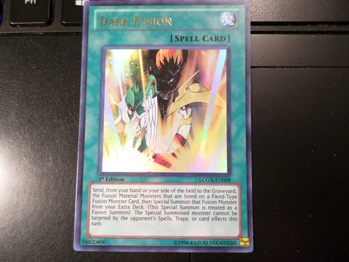 YUGIOH SECRET ULTRA SUPER RARE FROM THE OLD SET - Picture 12 of 42