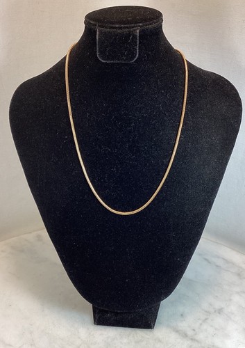 Vintage 14K Gold Herringbone Snake Chain Necklace 17.25” Long Italy 5.18 Grams - Picture 12 of 22