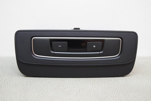 AUDI Q7 4M Center Console Rear Climate Control Unit OEM 4M0863289  - Picture 2 of 11