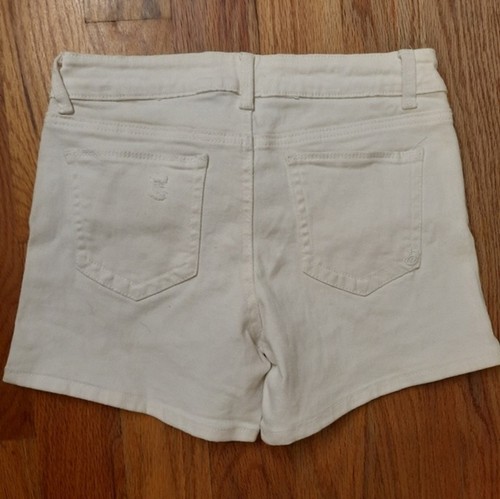 Indigo Rein weiße Jeansshorts! Neu mit Etikett - Knöpfe / Patches / Pailletten! Größe 7 - Bild 3 von 7