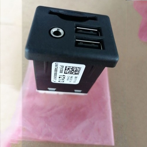OE#13581213 Center Console Auxiliary Jack USB SD Card Input For Cadillac GMC NEW - Bild 5 von 5