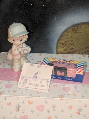 Caja de miembros Precious Moments Focusing In The Moments 1997 de colección con cámara - Imagen 20 de 24