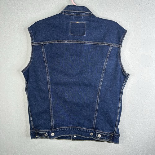 NWOT Levi’s Men’s Trucker Blue Denim Vest Medium 72334 - Picture 10 of 16