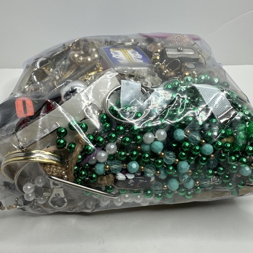 Jewelry Crafts Junk Lot Over 5 Pounds Parts Or For Repair Or Repurpose - Picture 3 of 7