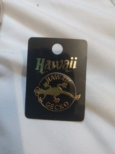 HAWAII Gecko Souvenir Enamel LAPEL PIN PINBACK Lizard Reptile Animal Island RARE