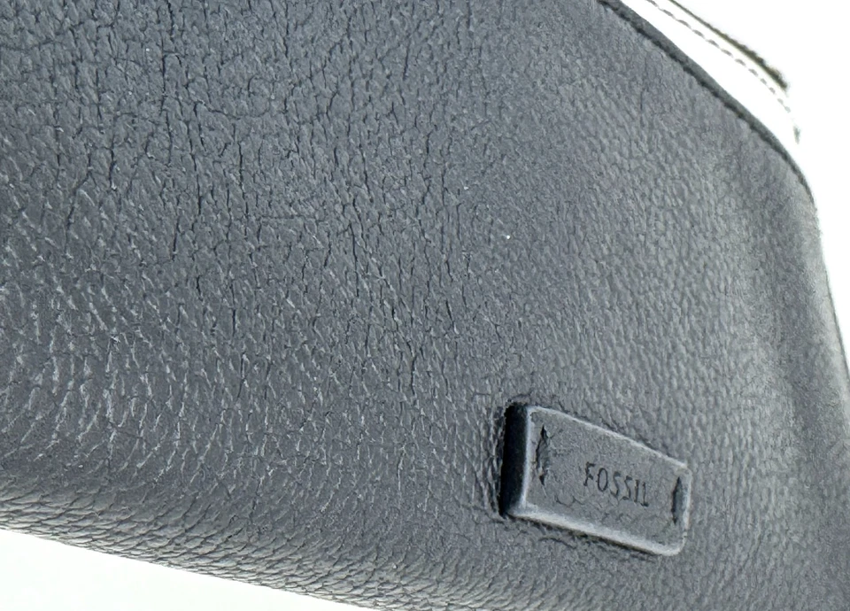 Cartera de cuero blanco y negro Fossil Keely Tab SL7217 12 tarjetas doble bolsillo para monedas Foto 3 de 4