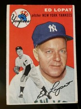 1954 Topps #5 Ed Lopat NEW YORK YANKEES 