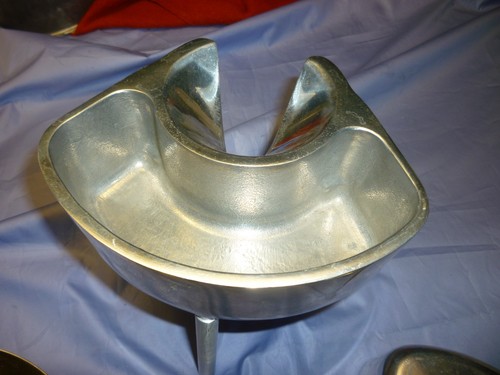 2 Bicchieri Martini Acciaio Inox Con Condimenti Tavolo Caddy Usati Vedi Foto - Foto 11 di 14